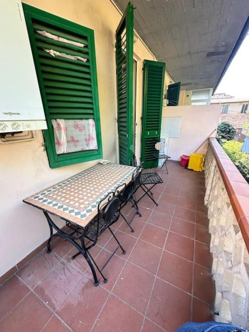 Appartamento Vicino Al Centro Pistoia Exterior photo