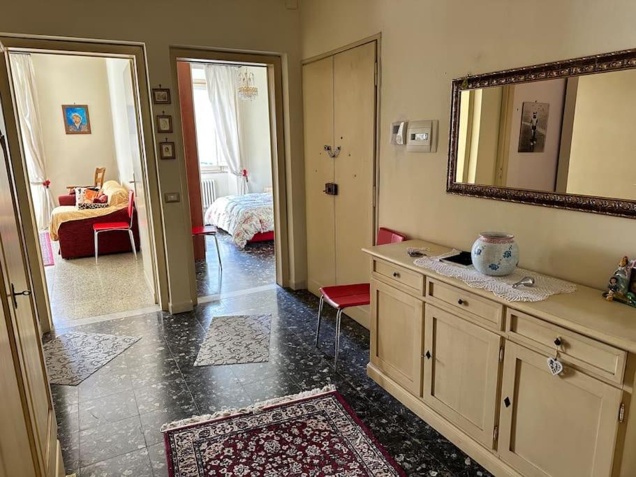 Appartamento Vicino Al Centro Pistoia Exterior photo